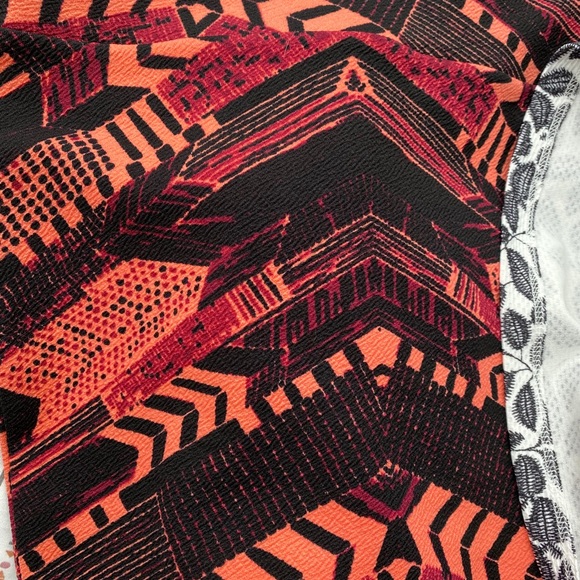 LuLaRoe Cassie - Picture 2 of 4
